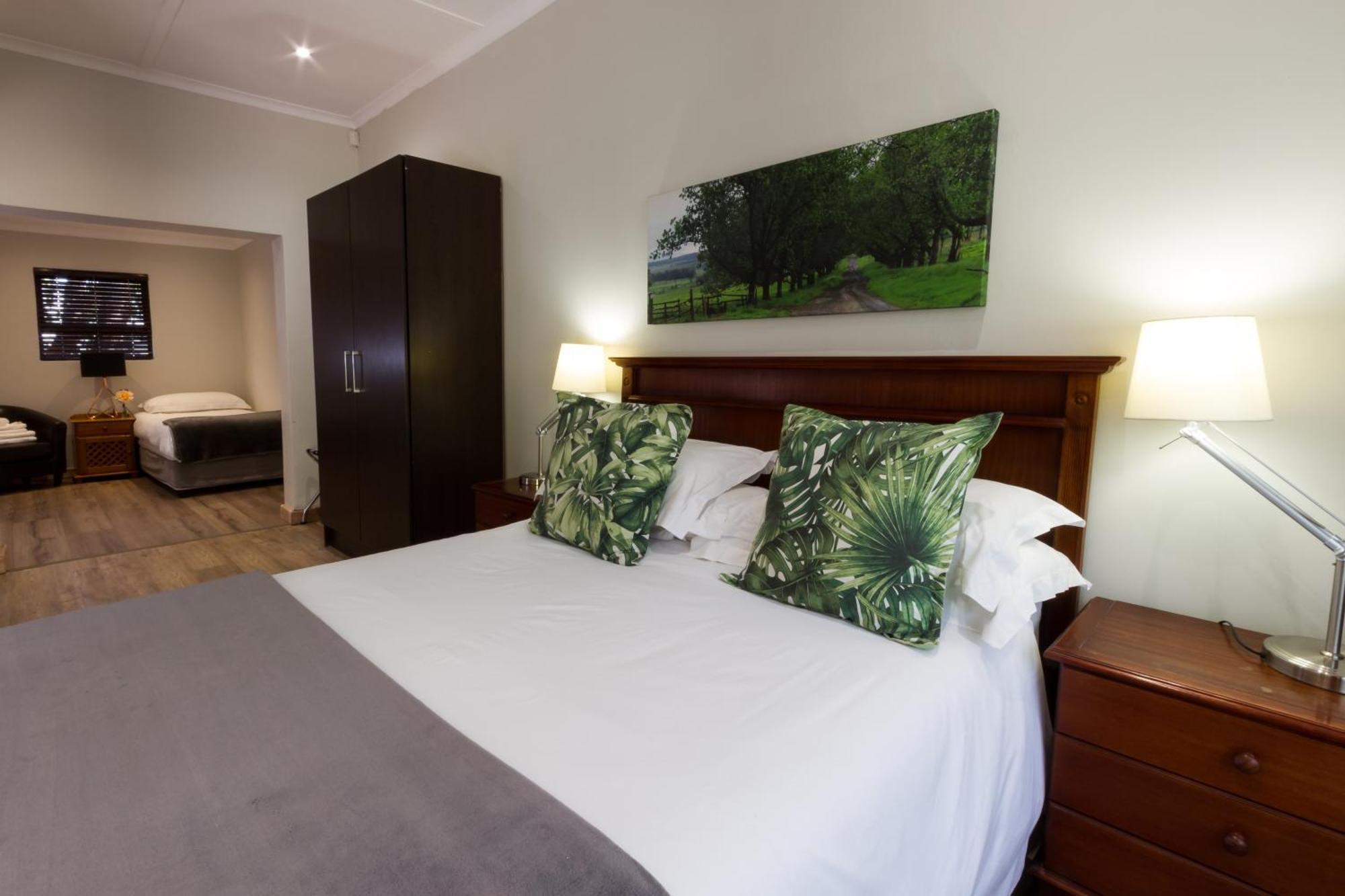 The Pecan Tree Guesthouse Sandton Bagian luar foto